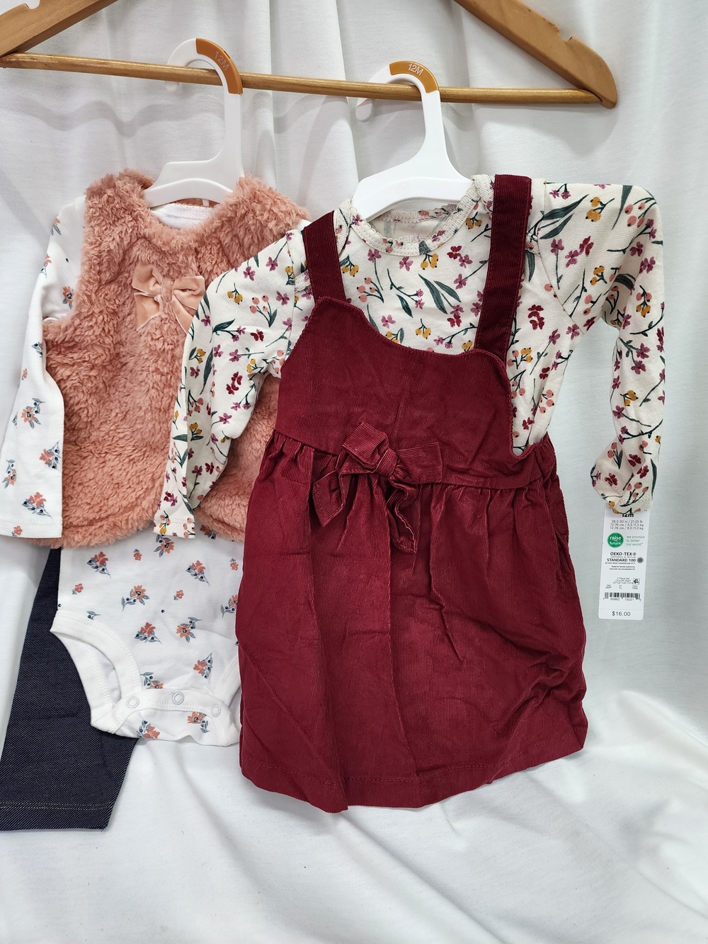 Set Of 2 Carters Baby Girl 12m Outfits